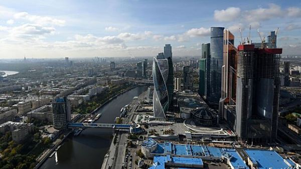Около 1 млн путешественников поехали в автобусные туры из столицы этим летом