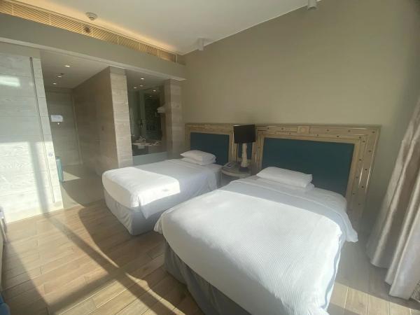 Что делать в Иордании. Часть 2: Мертвое море и святые места