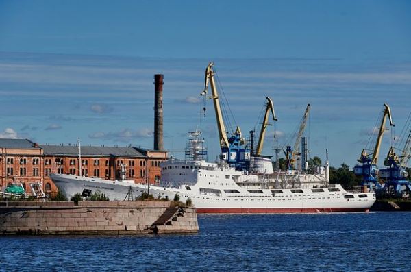 Что посмотреть за один день в Кронштадте? Лучшие достопримечательности, парки и дворцы