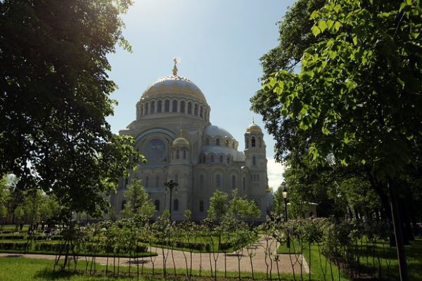 Что посмотреть за один день в Кронштадте? Лучшие достопримечательности, парки и дворцы
