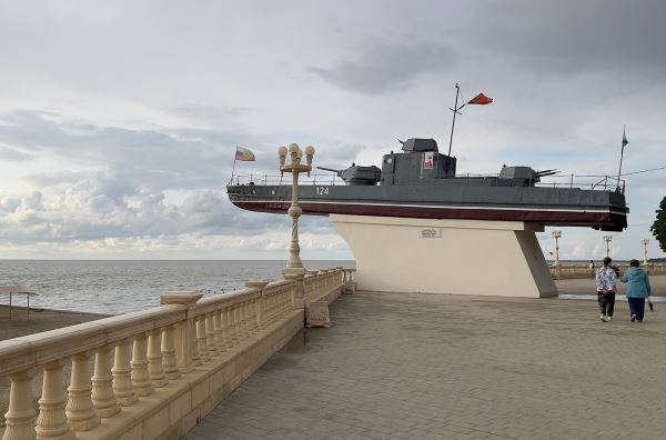Бархатный сезон: можно ли съездить на море дёшево?